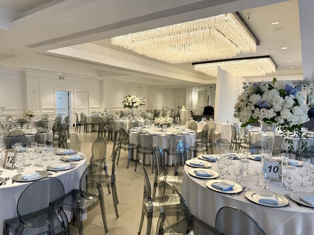 White Roses 2 sm